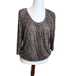 Michael Kors blouse brown animal print scoop neck 3/4 sleeve knit top. Sz Med